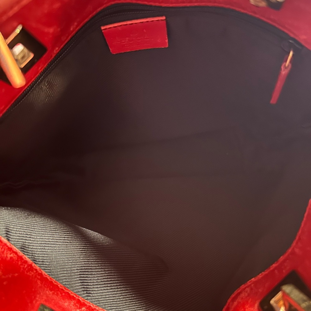 Red Gucci tote bag